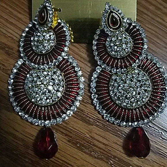Earrings - Picture 2 of 2